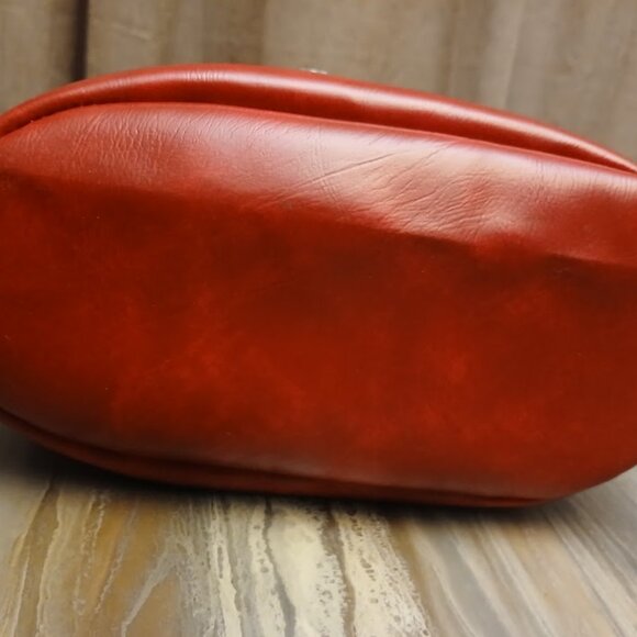 New Bucket Saddle Bag Purse Tote Red White Cowboy Rodeo Southwestern Pleather - Picture 8 of 8